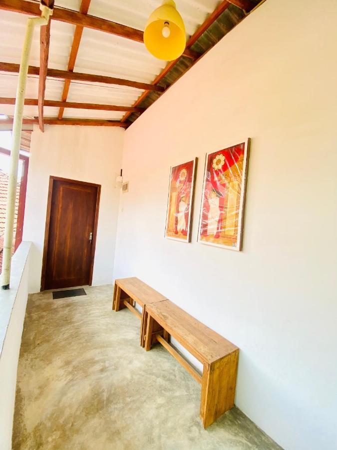 Coconut Reach Hotel Mirissa Ngoại thất bức ảnh